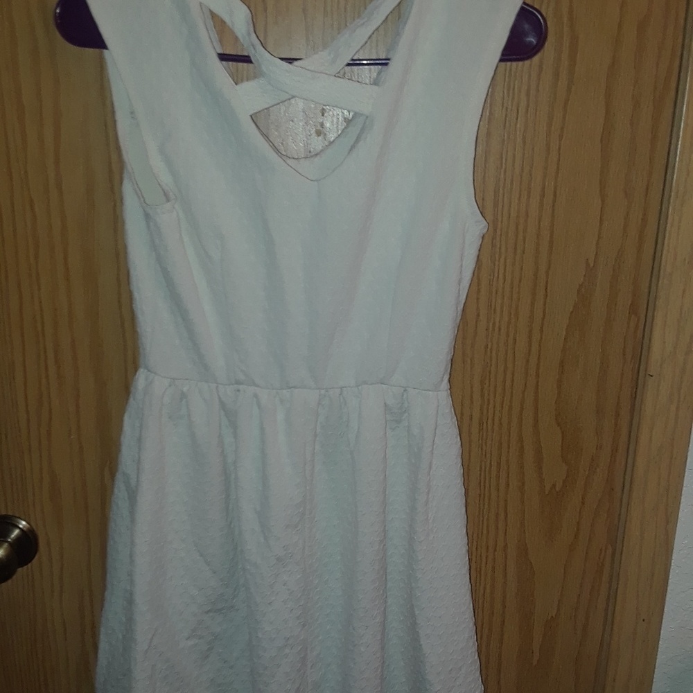 dress - Picture 2 of 6
